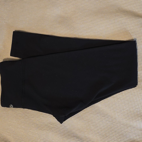 Lululemon Athletica Classic Black Leggings - Picture 4 of 4